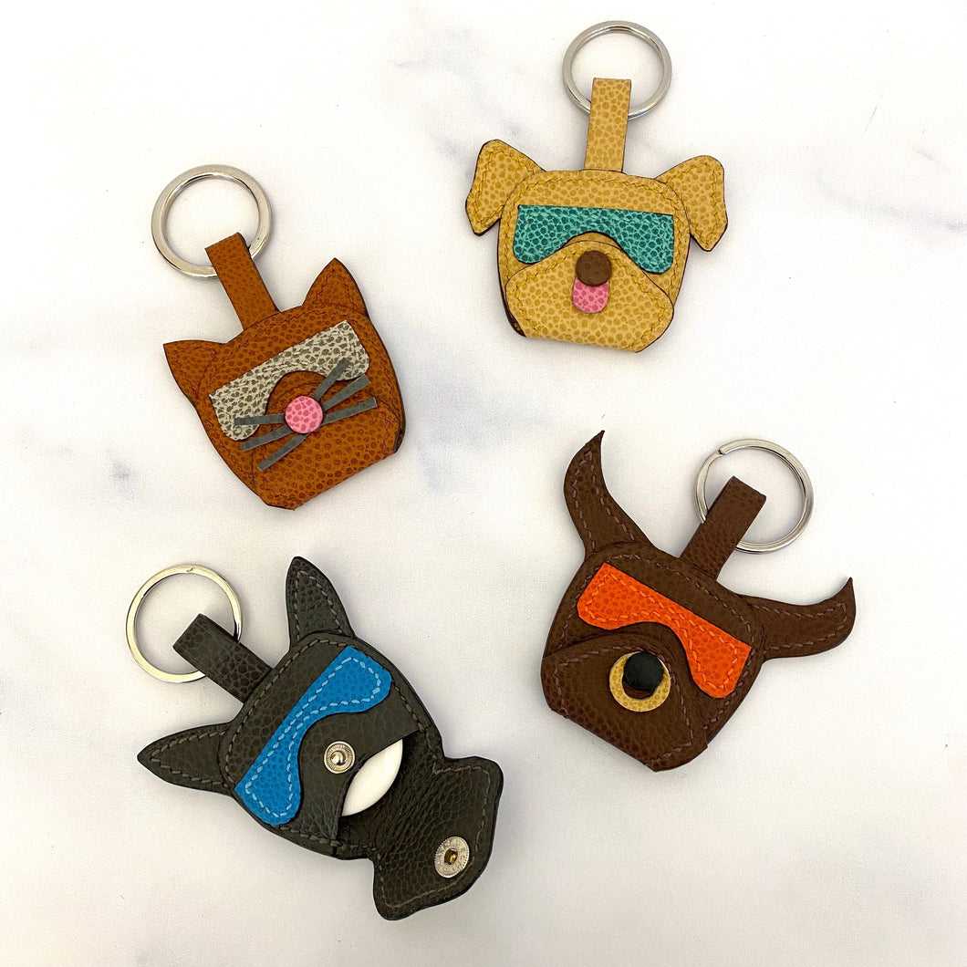 Animal AirTag Holders April in Paris